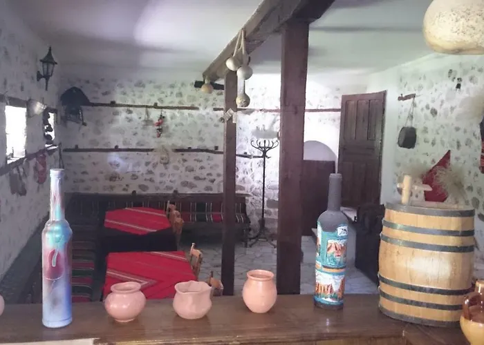 узуновата къща 2*