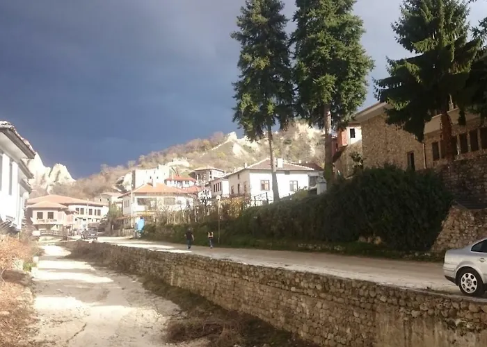 Gæstehus узуновата къща